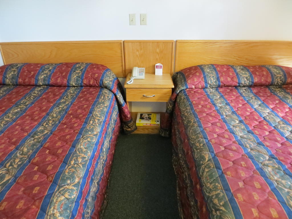 City Centre Motel Vancouver Room photo